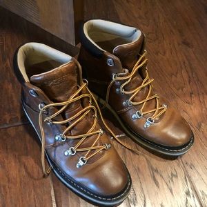 Sperry Top Sider men’s dockyard alpine boots